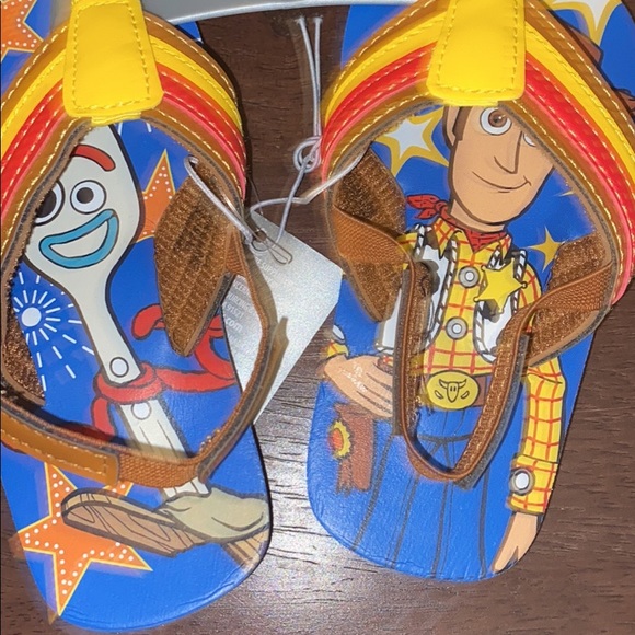 Disney bundle set - Picture 2 of 4